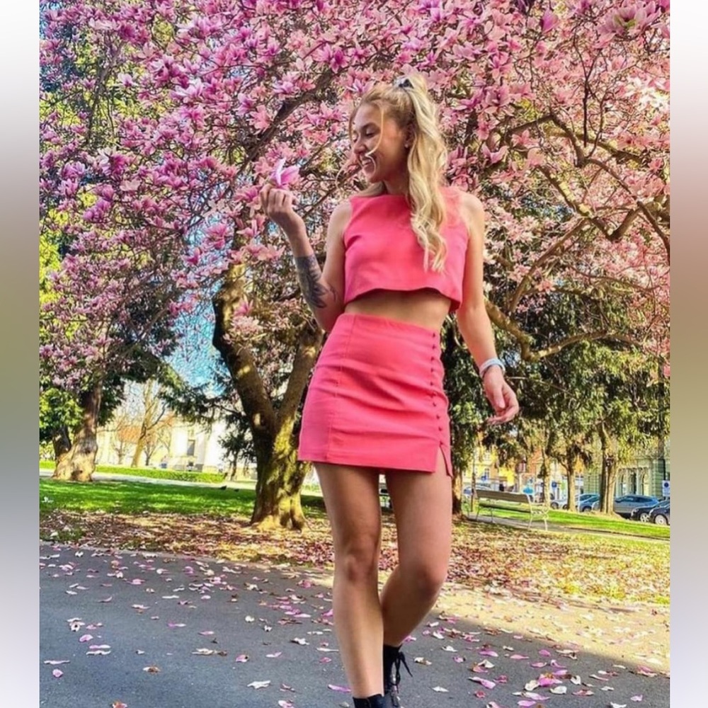 Zara buttoned skirt